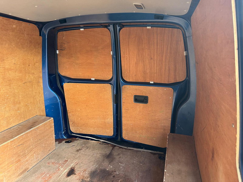 Volkswagen Transporter 2.0 TDI T28 Highline Panel Van 4dr Diesel Manual L1 H1 (203 g/km, 138.08 bhp) 4dr Manual 2026