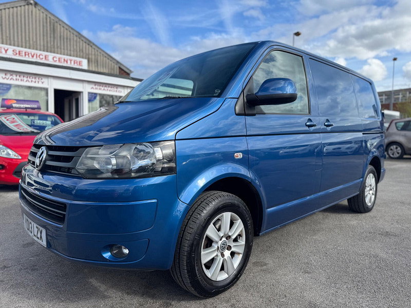 Volkswagen Transporter 2.0 TDI T28 Highline Panel Van 4dr Diesel Manual L1 H1 (203 g/km, 138.08 bhp) 4dr Manual 2026