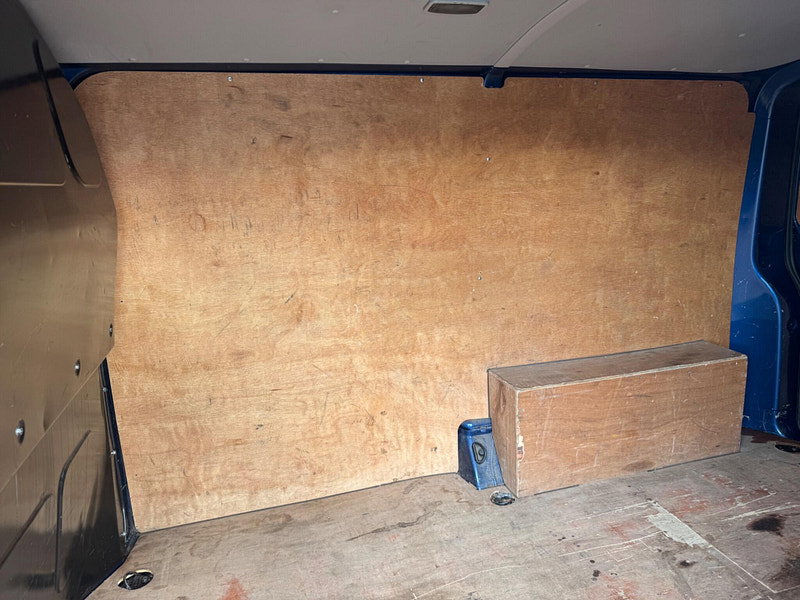 Volkswagen Transporter 2.0 TDI T28 Highline Panel Van 4dr Diesel Manual L1 H1 (203 g/km, 138.08 bhp) 4dr Manual 2026