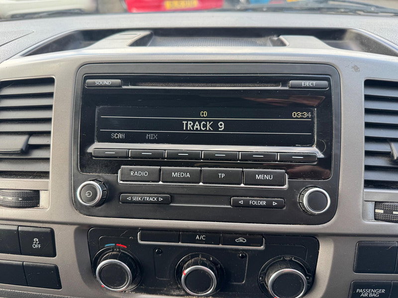 Volkswagen Transporter 2.0 TDI T28 Highline Panel Van 4dr Diesel Manual L1 H1 (203 g/km, 138.08 bhp) 4dr Manual 2026