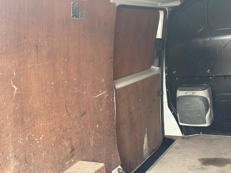 Volkswagen Transporter 2.0 TDI T30 BlueMotion Tech Startline FWD LWB Euro 6 (s/s) 5dr 5dr Manual 2026