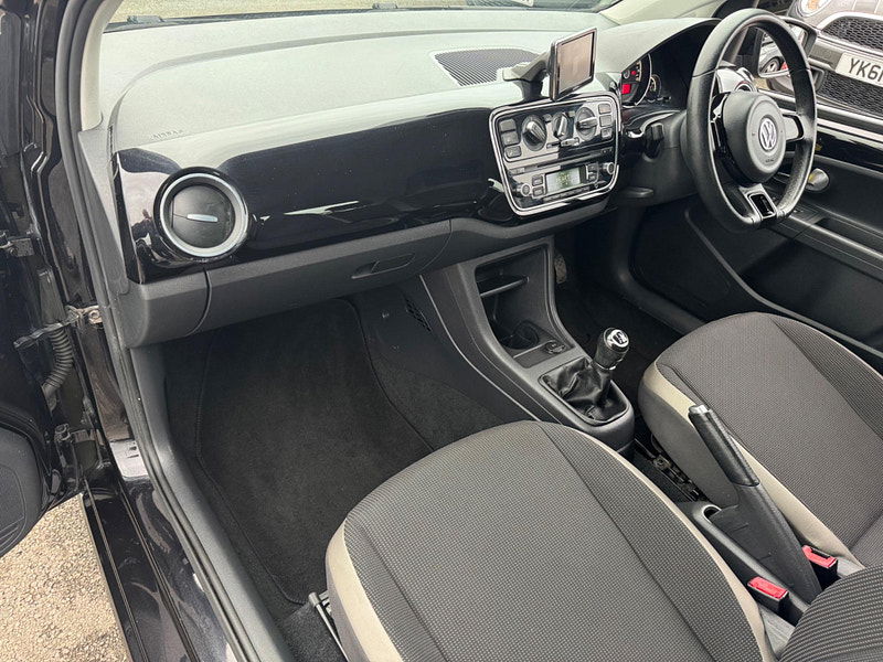 Volkswagen up! 1.0 High up! Euro 5 3dr 3dr Manual 2025