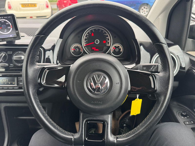 Volkswagen up! 1.0 High up! Euro 5 3dr 3dr Manual 2025