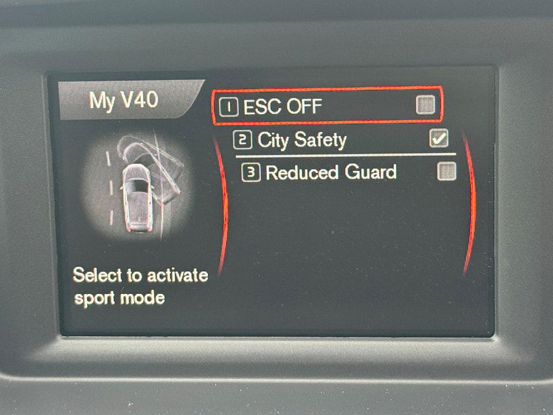 Volvo V40 2.0 T2 R-Design Euro 6 (s/s) 5dr 5dr Manual 2025