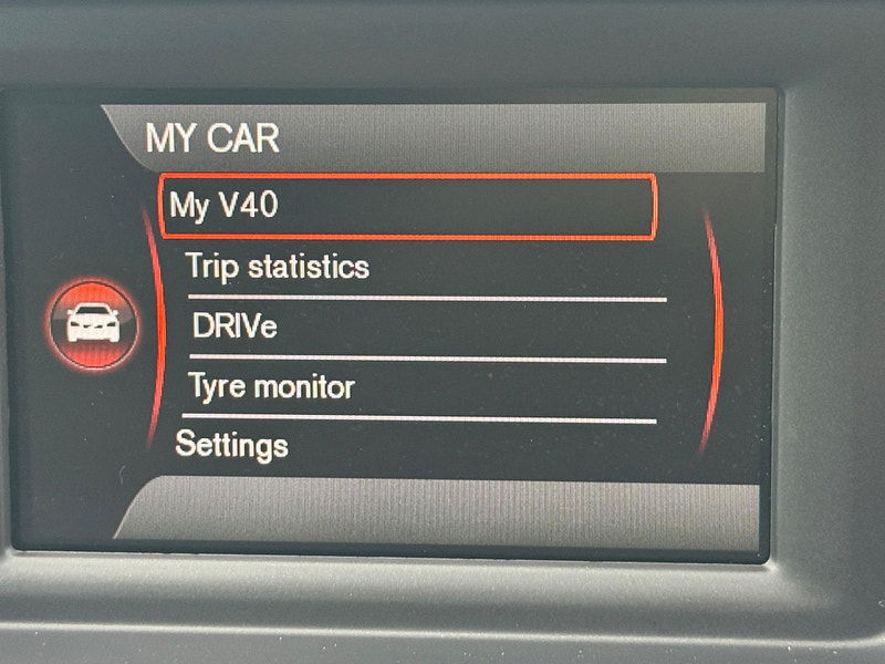 Volvo V40 2.0 T2 R-Design Euro 6 (s/s) 5dr 5dr Manual 2025