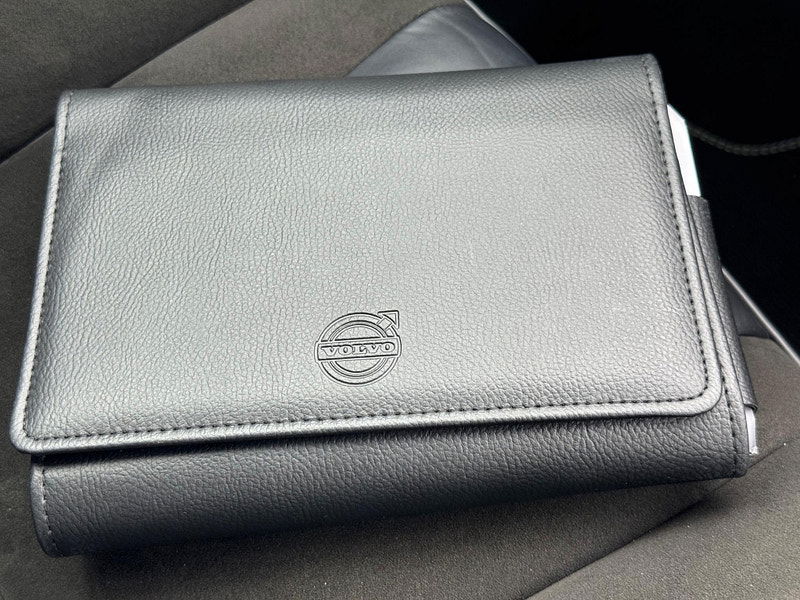 Volvo V40 2.0 T2 R-Design Euro 6 (s/s) 5dr 5dr Manual 2025