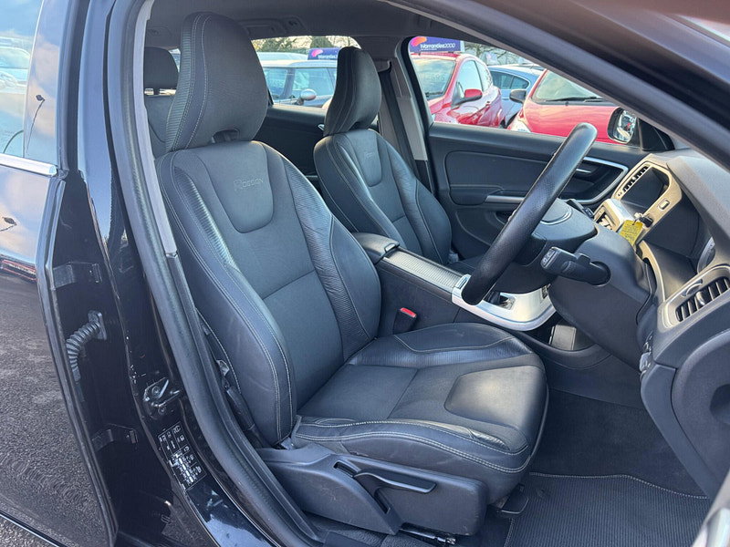 Volvo V60 2.0 D3 R-Design Euro 5 (s/s) 5dr 5dr Manual 2026