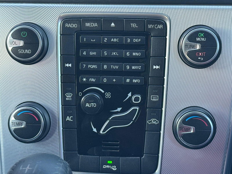 Volvo V60 2.0 D3 R-Design Euro 5 (s/s) 5dr 5dr Manual 2026