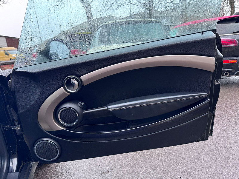 MINI Clubman 1.6 Cooper D Bond Street Estate 5dr Diesel Manual Euro 5 (s/s) (112 ps) 4dr Manual 2026