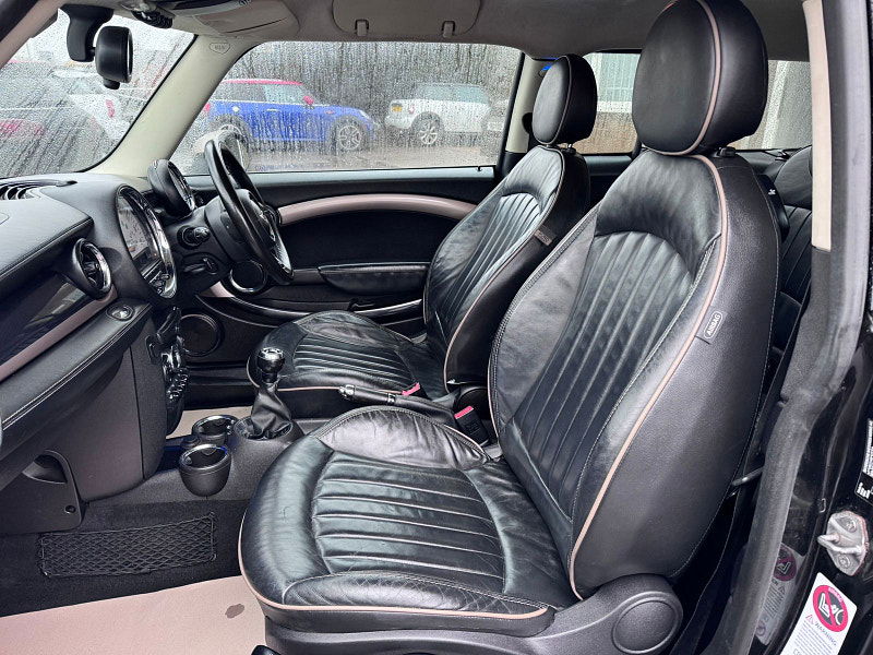 MINI Clubman 1.6 Cooper D Bond Street Estate 5dr Diesel Manual Euro 5 (s/s) (112 ps) 4dr Manual 2026