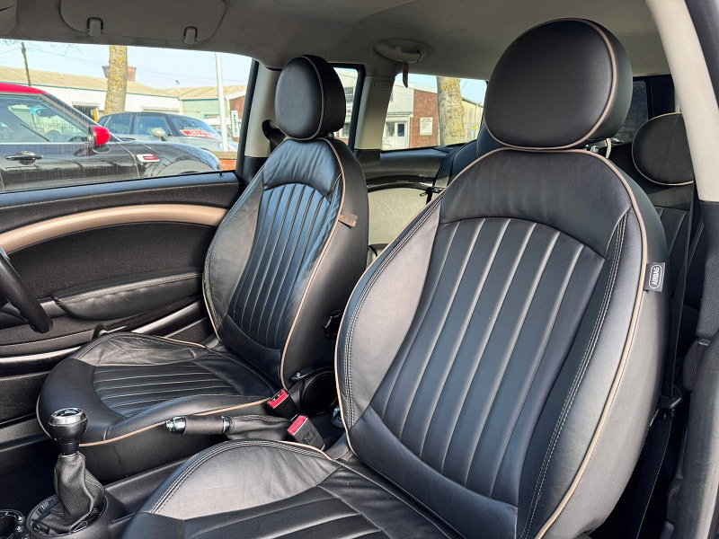 MINI Clubman 1.6 Cooper D Bond Street Estate 5dr Diesel Manual Euro 5 (s/s) (112 ps) 4dr Manual 2026