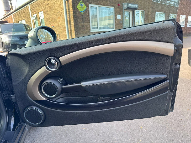 MINI Clubman 1.6 Cooper D Bond Street Estate 5dr Diesel Manual Euro 5 (s/s) (112 ps) 4dr Manual 2026