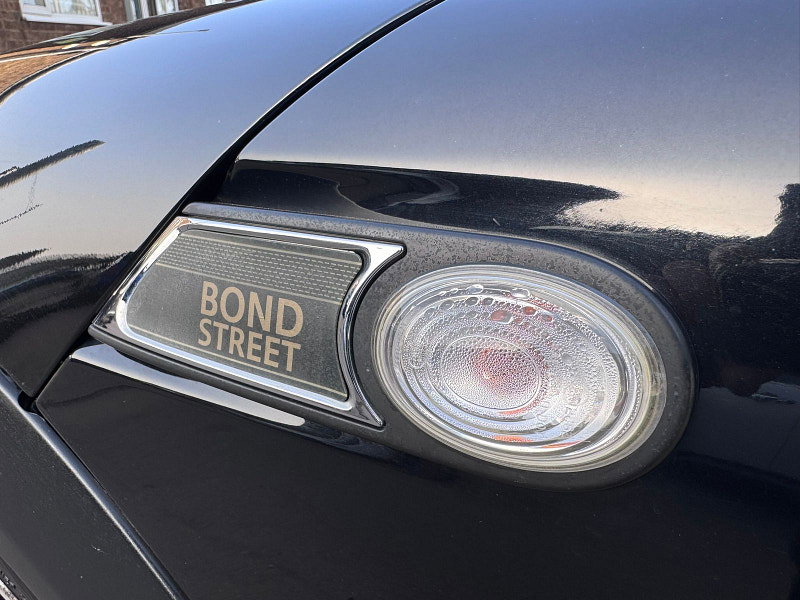 MINI Clubman 1.6 Cooper D Bond Street Estate 5dr Diesel Manual Euro 5 (s/s) (112 ps) 4dr Manual 2026