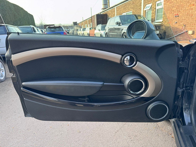 MINI Clubman 1.6 Cooper D Bond Street Estate 5dr Diesel Manual Euro 5 (s/s) (112 ps) 4dr Manual 2026