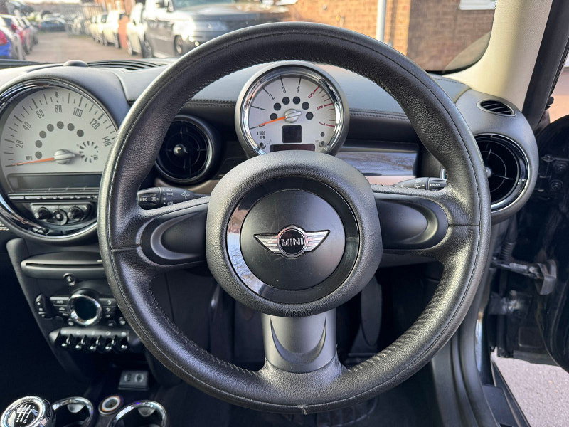 MINI Clubman 1.6 Cooper D Bond Street Estate 5dr Diesel Manual Euro 5 (s/s) (112 ps) 4dr Manual 2026