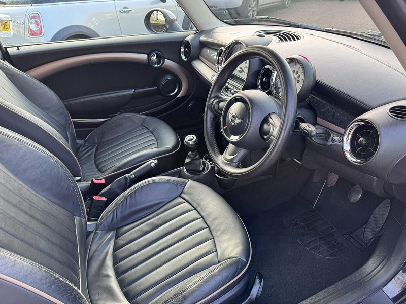 MINI Clubman 1.6 Cooper D Bond Street Euro 5 (s/s) 5dr 5dr Manual 2026