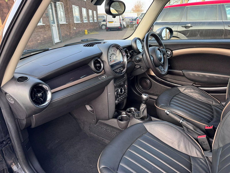 MINI Clubman 1.6 Cooper D Bond Street Euro 5 (s/s) 5dr 5dr Manual 2026