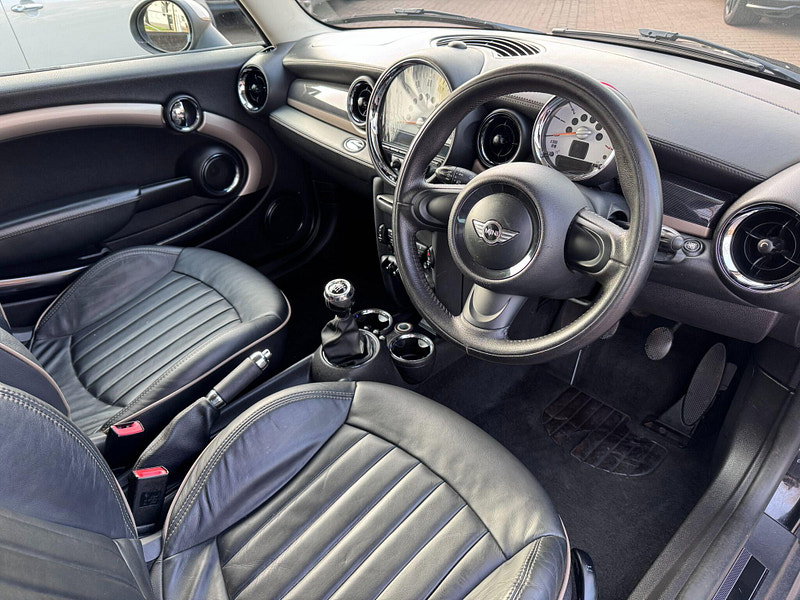 MINI Clubman 1.6 Cooper D Bond Street Euro 5 (s/s) 5dr 5dr Manual 2026