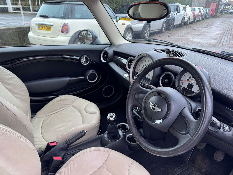 MINI Clubman 1.6 One D Estate 5dr Diesel Manual Euro 5 (s/s) (90 ps) 4dr Manual 2026