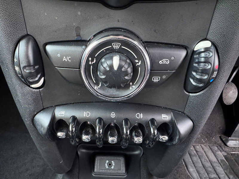 MINI Clubman 1.6 One D Estate 5dr Diesel Manual Euro 5 (s/s) (90 ps) 4dr Manual 2026