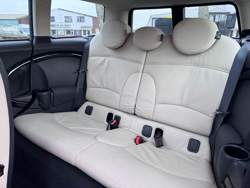 MINI Clubman 1.6 One D Estate 5dr Diesel Manual Euro 5 (s/s) (90 ps) 4dr Manual 2026