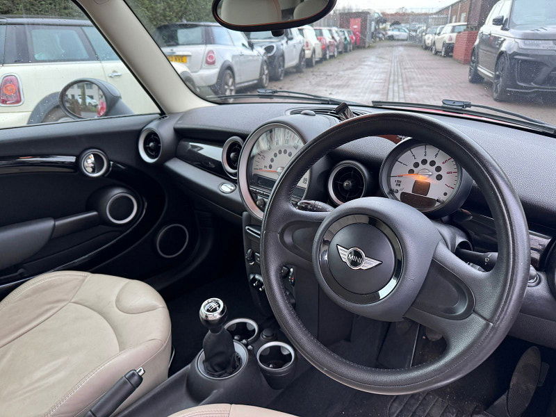 MINI Clubman 1.6 One D Estate 5dr Diesel Manual Euro 5 (s/s) (90 ps) 4dr Manual 2026