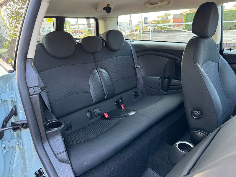 MINI Clubman 1.6L COOPER D CLUBMAN Estate 5dr Diesel Manual Euro 5 (112 bhp) 5dr Manual 2025