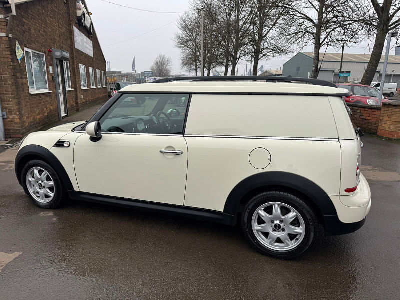 Mini Clubvan 1.6L COOPER D Diesel Manual Euro 5 (110 bhp) 0dr Manual 2025