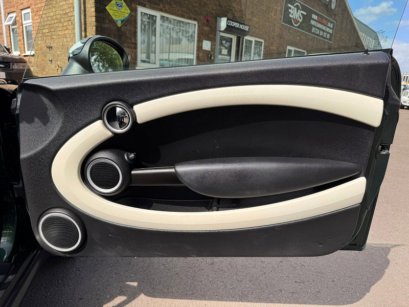 MINI Convertible 1.6 Cooper D 3dr Manual 2026