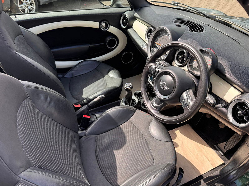 MINI Convertible 1.6 Cooper D 3dr Manual 2026