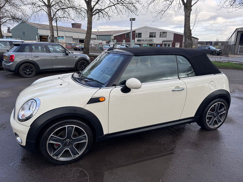 MINI Convertible 1.6 Cooper Hatchback 3dr Petrol Steptronic Euro 4 (120 ps) 3dr Automatic 2026