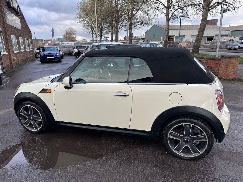 MINI Convertible 1.6 Cooper Hatchback 3dr Petrol Steptronic Euro 4 (120 ps) 3dr Automatic 2026