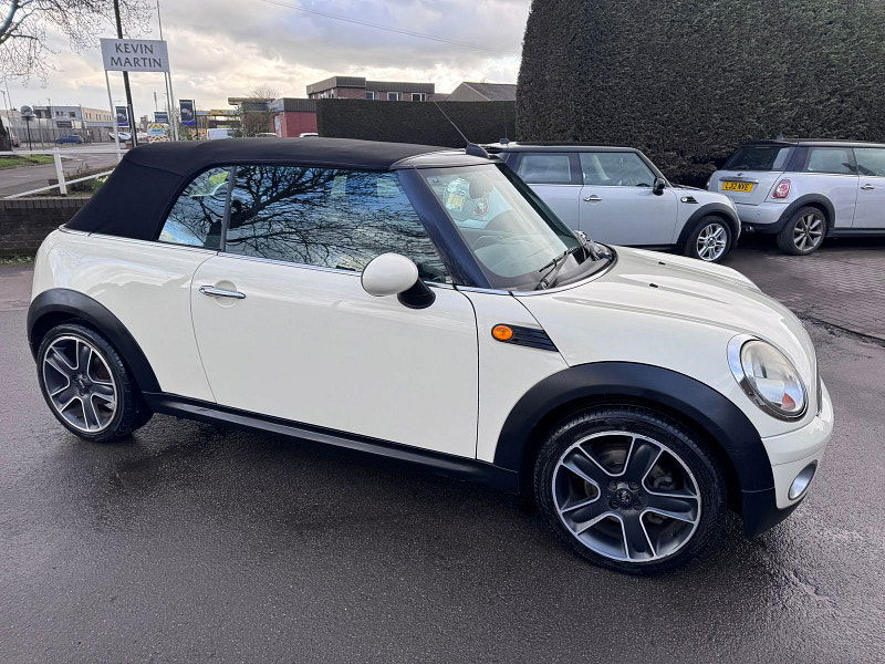 MINI Convertible 1.6 Cooper Hatchback 3dr Petrol Steptronic Euro 4 (120 ps) 3dr Automatic 2026