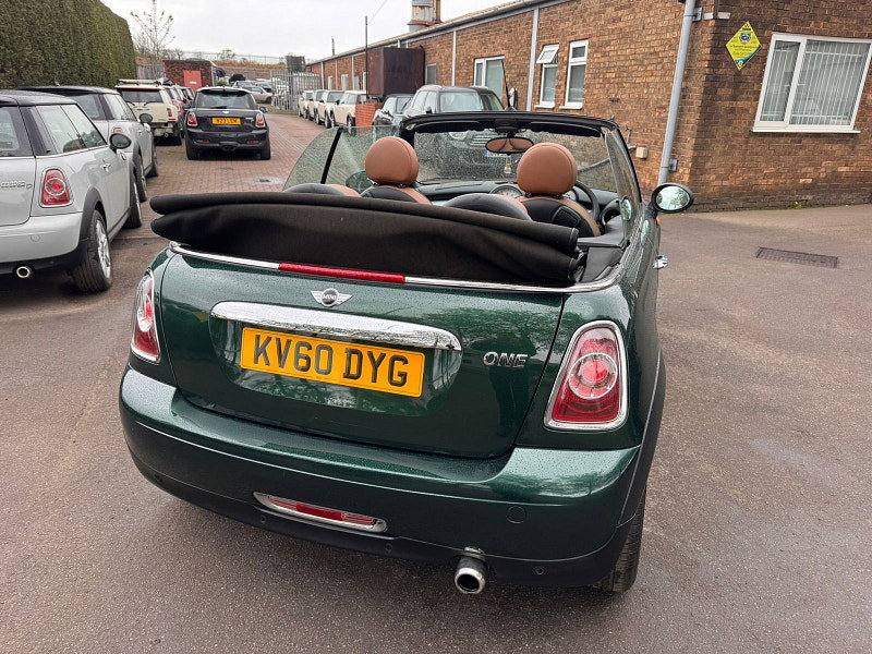MINI Convertible 1.6 One Convertible 3dr Petrol Manual Euro 5 (98 ps) 3dr Automatic 2026