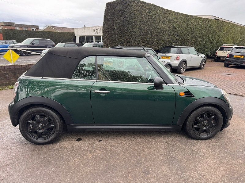 MINI Convertible 1.6 One Convertible 3dr Petrol Manual Euro 5 (98 ps) 3dr Automatic 2026
