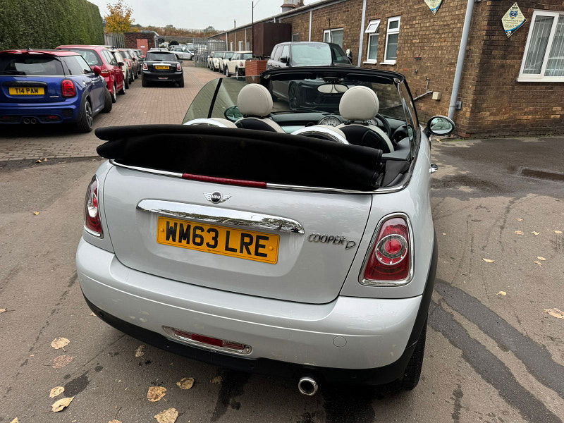 MINI Convertible 1.6L Cooper D Convertible 2dr Diesel Manual Euro 5 (112 bhp) 2dr Manual 2025