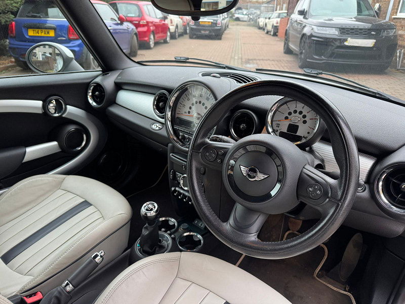 MINI Convertible 1.6L Cooper D Convertible 2dr Diesel Manual Euro 5 (112 bhp) 2dr Manual 2025
