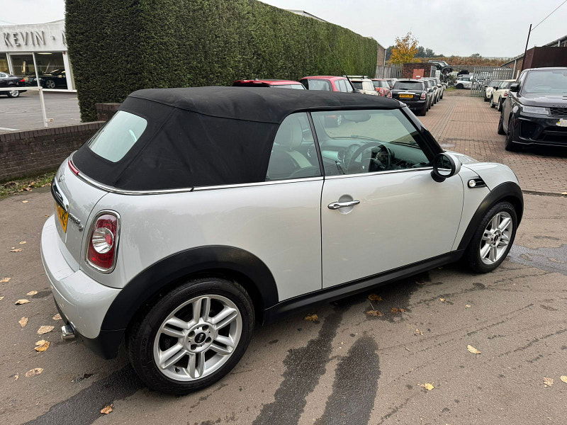 MINI Convertible 1.6L Cooper D Convertible 2dr Diesel Manual Euro 5 (112 bhp) 2dr Manual 2025