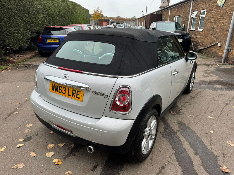 MINI Convertible 1.6L Cooper D Convertible 2dr Diesel Manual Euro 5 (112 bhp) 2dr Manual 2025