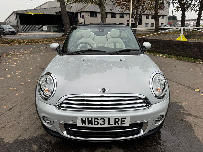 MINI Convertible 1.6L Cooper D Convertible 2dr Diesel Manual Euro 5 (112 bhp) 2dr Manual 2025