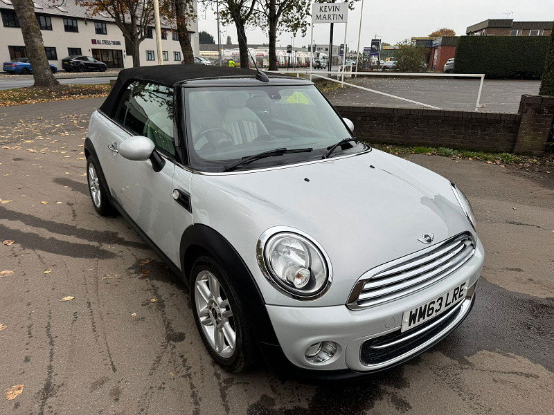 MINI Convertible 1.6L Cooper D Convertible 2dr Diesel Manual Euro 5 (112 bhp) 2dr Manual 2025