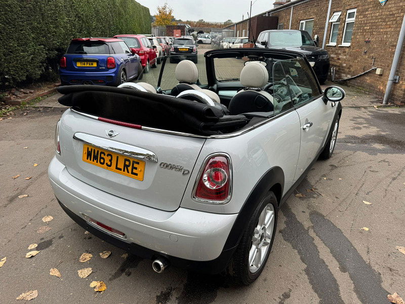 MINI Convertible 1.6L Cooper D Convertible 2dr Diesel Manual Euro 5 (112 bhp) 2dr Manual 2025