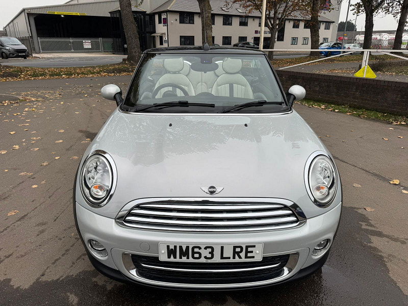 MINI Convertible 1.6L Cooper D Convertible 2dr Diesel Manual Euro 5 (112 bhp) 2dr Manual 2025