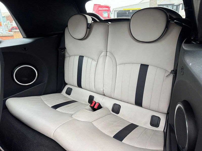 MINI Convertible 1.6L Cooper D Convertible 2dr Diesel Manual Euro 5 (112 bhp) 2dr Manual 2025