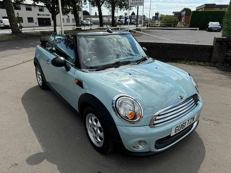 MINI Convertible 1.6L ONE Convertible 2dr Petrol Manual Euro 5 (98 bhp) 2dr Manual 2025