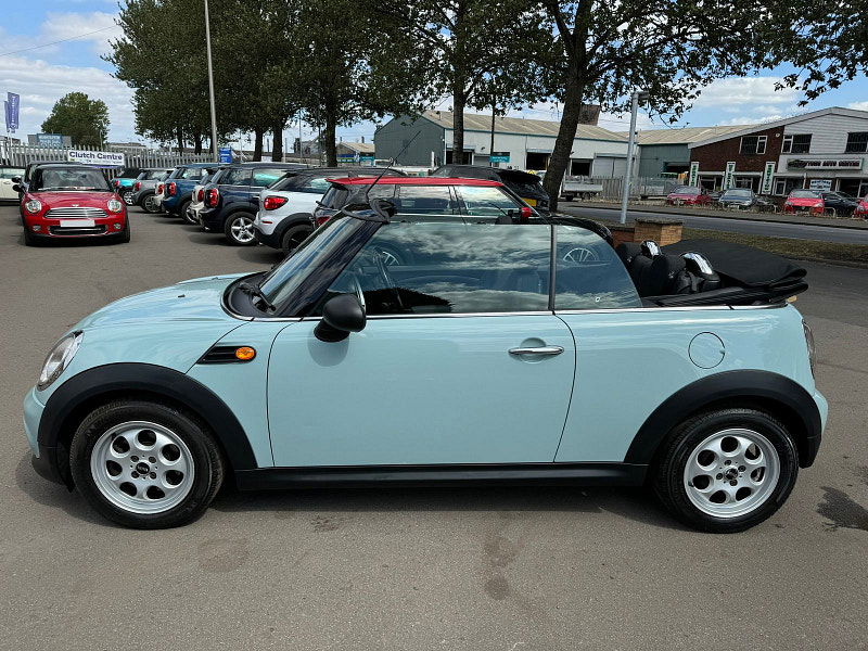 MINI Convertible 1.6L ONE Convertible 2dr Petrol Manual Euro 5 (98 bhp) 2dr Manual 2025