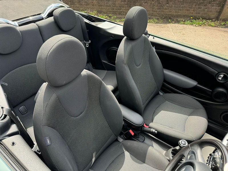 MINI Convertible 1.6L ONE Convertible 2dr Petrol Manual Euro 5 (98 bhp) 2dr Manual 2025