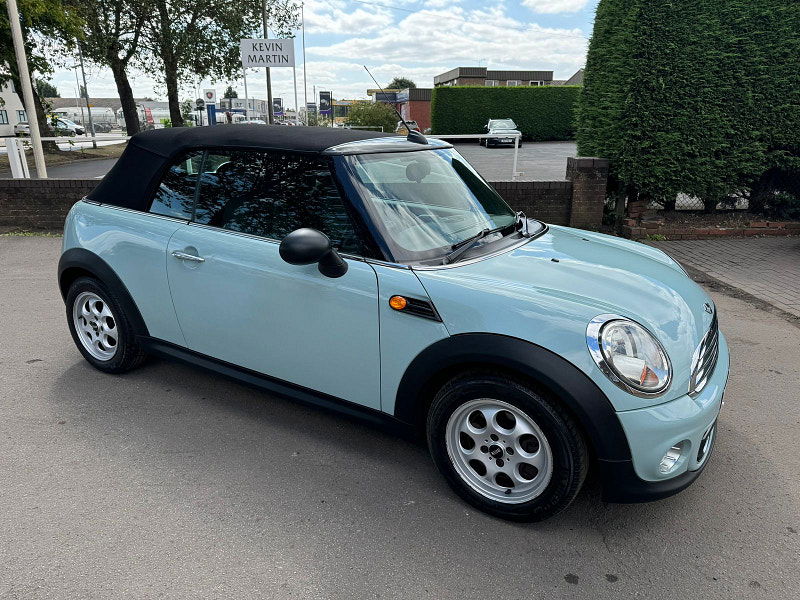 MINI Convertible 1.6L ONE Convertible 2dr Petrol Manual Euro 5 (98 bhp) 2dr Manual 2025