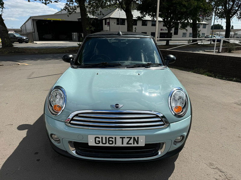 MINI Convertible 1.6L ONE Convertible 2dr Petrol Manual Euro 5 (98 bhp) 2dr Manual 2025