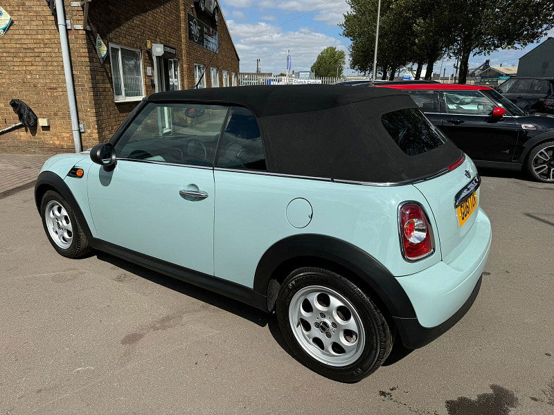 MINI Convertible 1.6L ONE Convertible 2dr Petrol Manual Euro 5 (98 bhp) 2dr Manual 2025